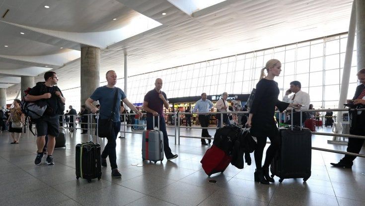 Gli Stati Uniti riaprono da novembre ai turisti europei vaccinati