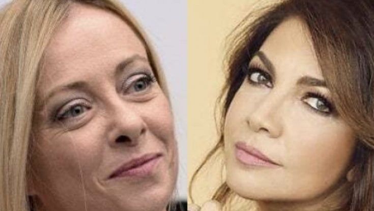 Cristina D'Avena svolta a destra, sale sul palco di Giorgia Meloni. "Ha una forte simpatia per lei"