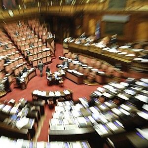 Jobs Act: contratti a tempo indeterminato pi&ugrave; convenienti, art 18 citato indirettamente