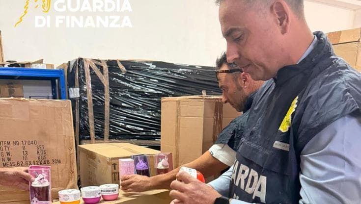 Agro aversano, la Guardia di finanza sequestra 13 mila cosmetici e scopre sei lavoratori in nero