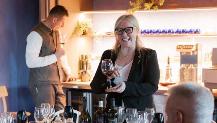 Adriana Valentini: “A un bravo sommelier per capire un cliente bastano meno di 60 secondi”