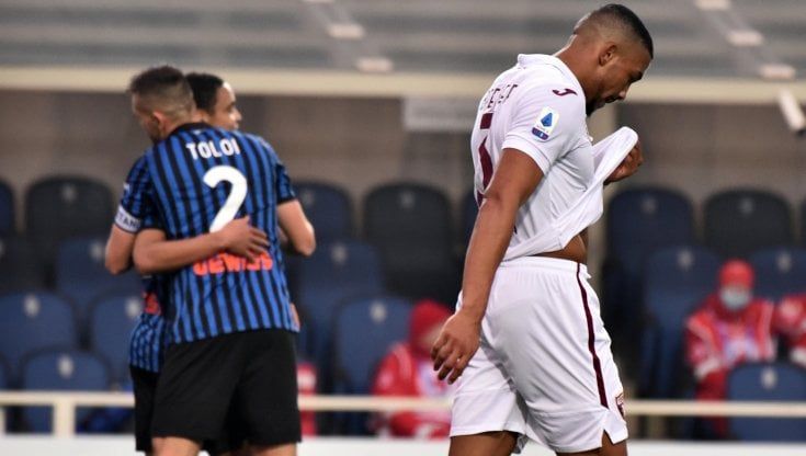 Atalanta-Torino: Belotti capitano vero, fa togliere l'ammonizione che non c'era a Romero