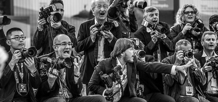 Venice Movie Stars Award, scatti da ricordare: alla foto pi&ugrave; bella il premio di Repubblica.it