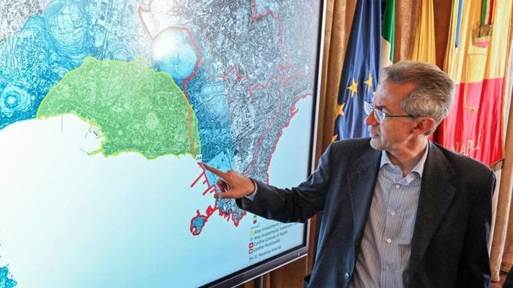 Manfredi: “Terremoto, nessun danno a Napoli, evitiamo sciacallaggi e fake news. Possibili altre scosse ma non superiori ai 5 gradi”
