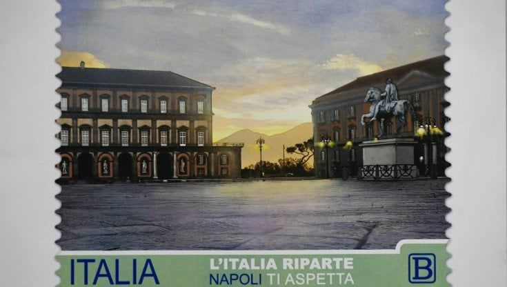 Ecco il francobollo speciale per Napoli: "Celebriamo la rinascita"