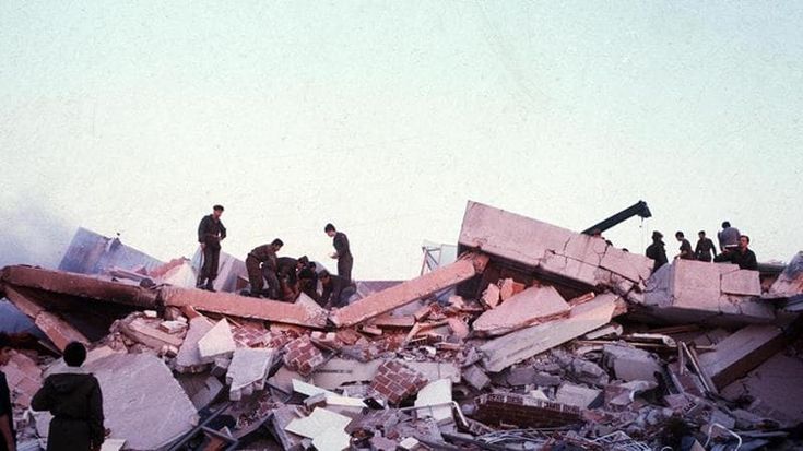Mattarella e Meloni a Gemona per i cinquant’anni dal terremoto che cambiò il Friuli