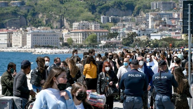 Covid, la Campania si salva: resta in zona gialla
