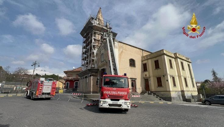 Terremoto a Catania, forte scossa di magnitudo 4,5. Scuole chiuse per le verifiche strutturali