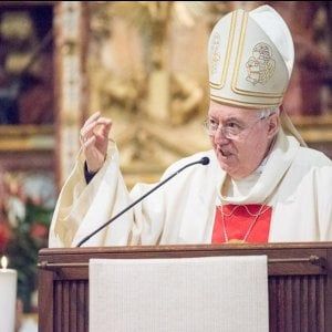 Torino, Nosiglia sospende messe, funerali e la celebrazione delle  Ceneri