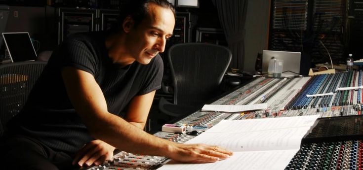 Desplat: "Faccio musica per il cinema e non mi sento un frustrato"