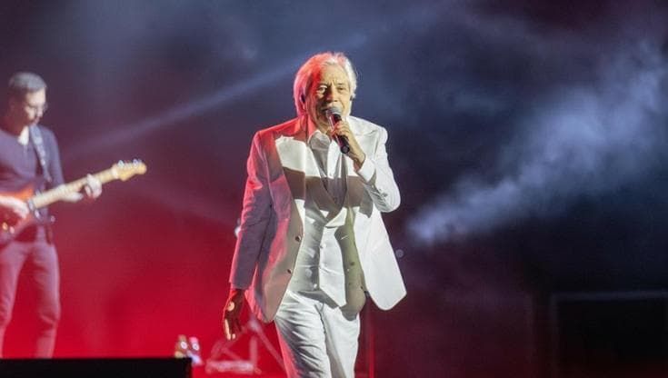 Nino D'Angelo, tour nei palasport per i 50 anni di carriera. Eboli unica data in Campania