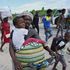 Haiti, i continui spostamenti della popolazione civile a causa dei violenti scontri tra le bande