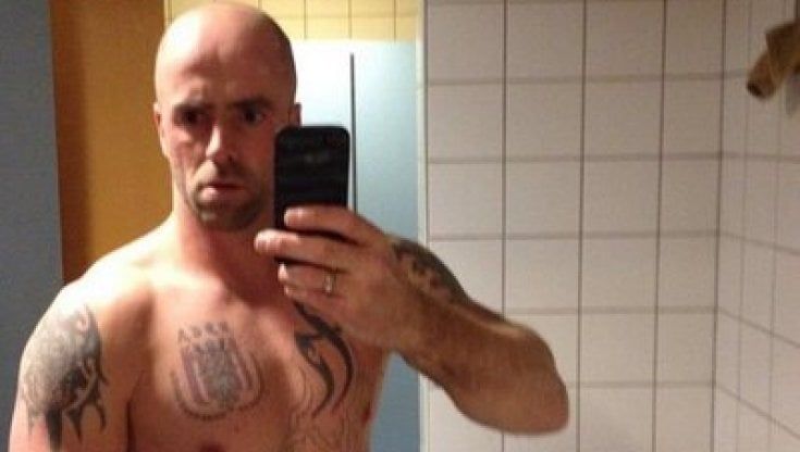 Belgio, caccia all'uomo per fermare un soldato estremista: "Armato e pericoloso"