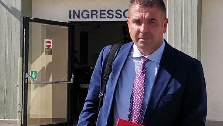 “Cambi turno decisi dai sindacati e donazioni di sangue sempre il sabato: troppi abusi all’Amtab”