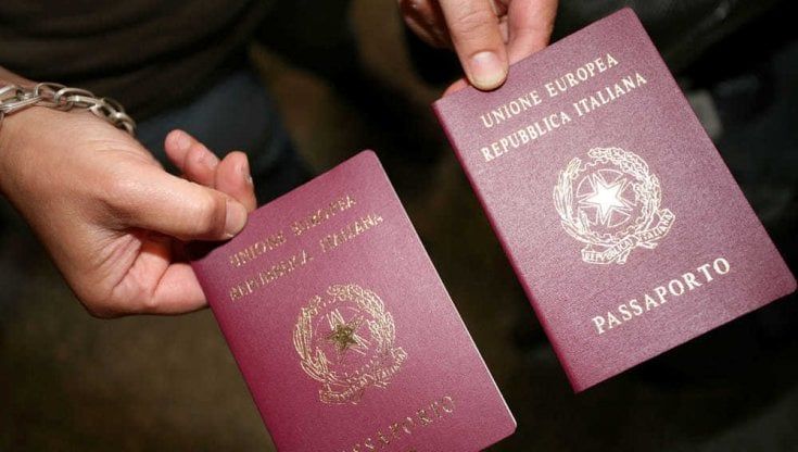 Emergenza passaporti a Torino, Aricò: “Niente paura Viaggiare è un diritto che garantiremo a tutti”