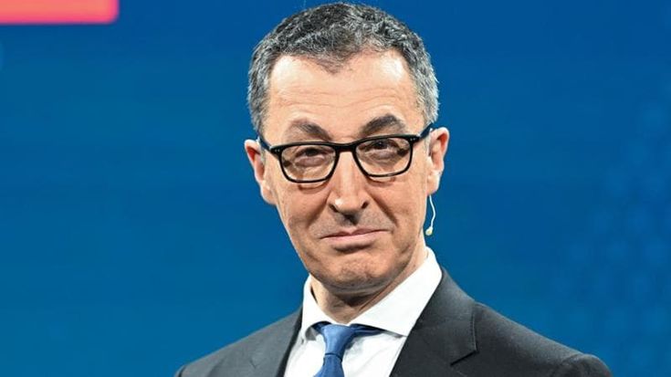 Özdemir, il figlio di immigrati turchi che in Germania ha rilanciato i verdi: “Come il Mago di Öz”