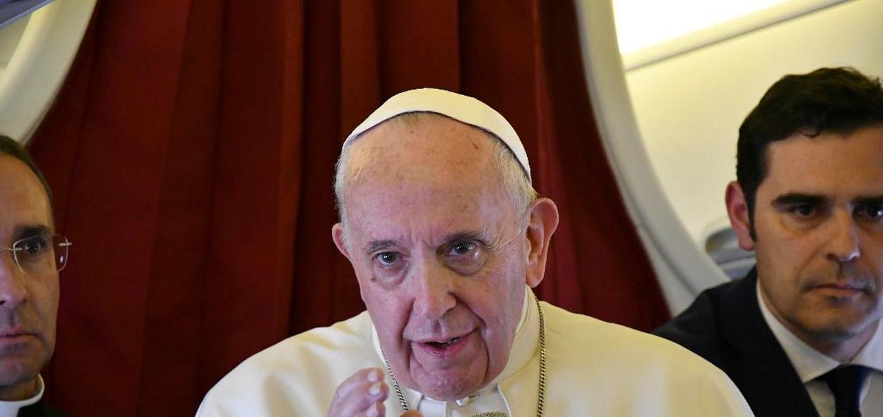 il papa di ritorno dal marocco