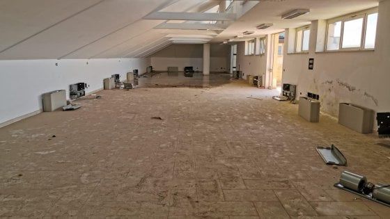 Succivo, Vandalizzato l’ex Municipio di Atella a Sant’Arpino
