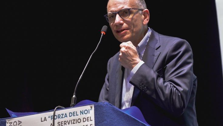 Ddl Zan, l'ultimo tentativo di Letta: un tavolo di maggioranza per rilanciare la legge. "Disponibili a modifiche"