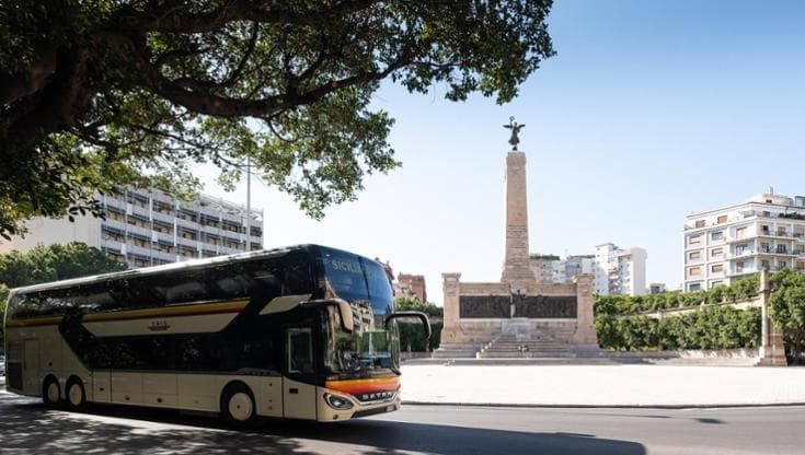 Contro il caro voli in Sicilia, le compagnie di bus potenziano le corse