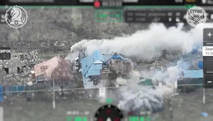 Zelensky: "Continuiamo a combattere in territorio russo a Belgorod". L'esercito diffonde i video