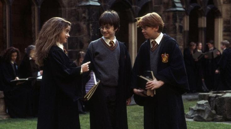 Il film “Harry Potter e la pietra filosofale” compie 25 anni e torna in sala
