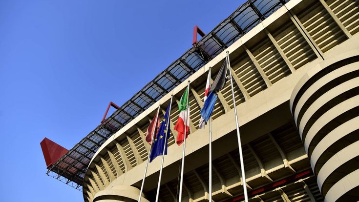 Pressing di Scaroni: Milan via da San Siro se vincono i nostalgici