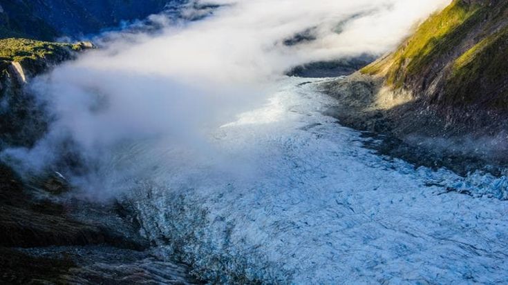 Nuova Zelanda, ghiacciai in agonia. “Sono 2900 ma i nostri figli non li vedranno”. Norvegia, Alpi e colori caraibici in un solo sguardo: un paesaggio unico svanirà
