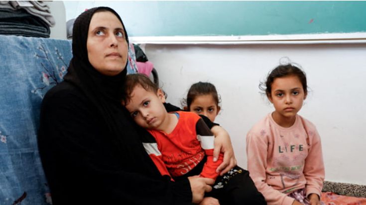 Gaza, il coraggio di Fatma: “Bado a tutti, mio marito ora non mi picchia più”