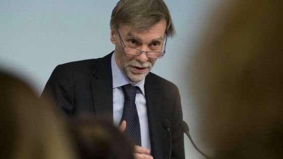 Delrio: "Pensioni, nessun prelievo e gli 80 euro resteranno. La Ue torni a investire"