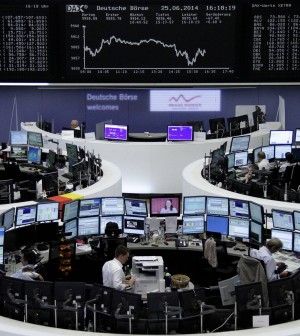 Bot semestrali al minimo record: 0,309%.Mercati europei in rosso con Wall Street