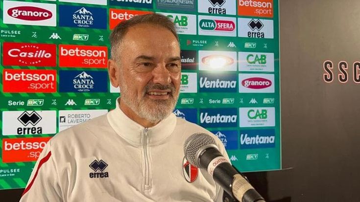 Vivarini spinge il Bari per la trasferta col Südtirol: “Serve la squadra unita, aggressiva e veloce”