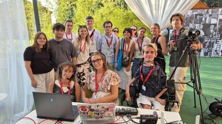 Giurati, registi, giornalisti e sceneggiatori: gli studenti Iulm sbarcano al Lido