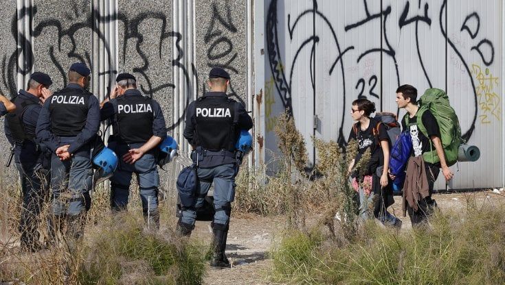 Retromarcia sul dl Rave: via i "pericoli per l'ordine pubblico", restano le pene fino a 6 anni