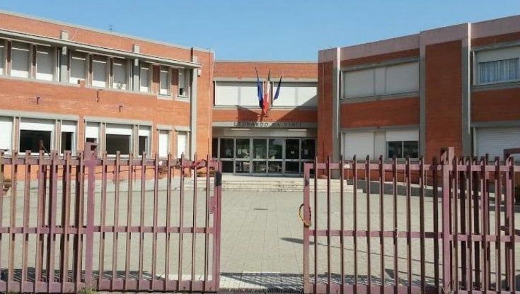 Coronavirus, cluster di variante inglese in una scuola di Latina: 12 bambini contagiati dalla maestra