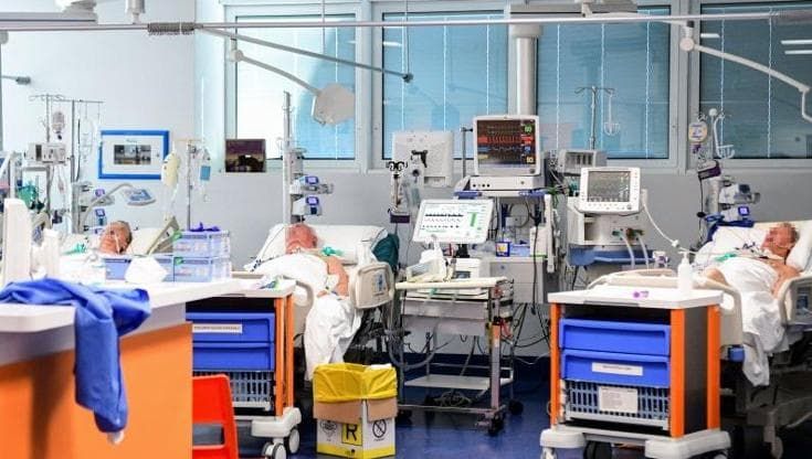 Aveva staccato i macchinari che tenevano in vita la madre, torna in libertà. Era ai domiciliari