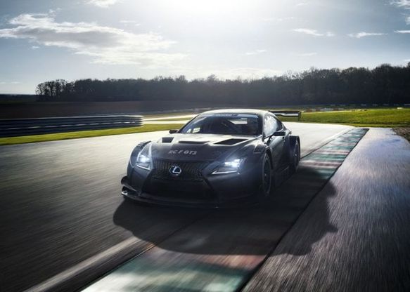 Lexus RC F GT3, a Ginevra prima di scendere in pista