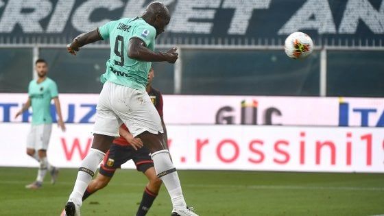 Genoa-Inter 0-3: Lukaku e Sanchez riportano i nerazzurri al secondo posto