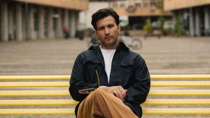 Eddie Brock a Sanremo con “Avvoltoi” canta “l’amore struggente”