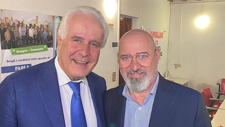 Dopo l'annuncio della candidatura alla segreteria del Pd, Giani, Bonafé e altri dem si schierano con Bonaccini. E Nardella dà appuntamento a Roma 