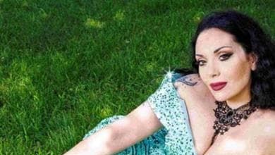 Anastasia Bartoli: “Canto Verdi ma resto una metallara appassionata di paracadutismo”
