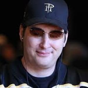 Eterno Hellmuth, quattordicesimo titolo alle World Series