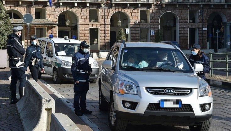 Torino, zona rossa ma non troppo: il traffico cala del 17 per cento rispetto alla settimana in arancione