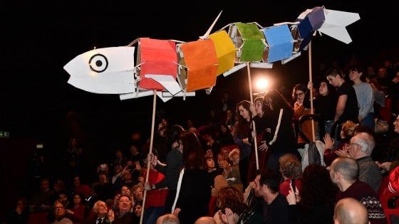 Toscana coronavirus, rimandate tutte le manifestazioni delle Sardine