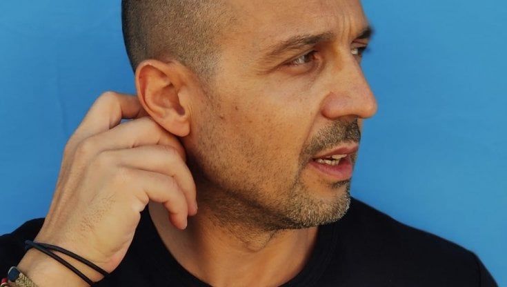 Libri. Vetrano: “Contare le lampade per strada: la  via per ritrovarsi”              