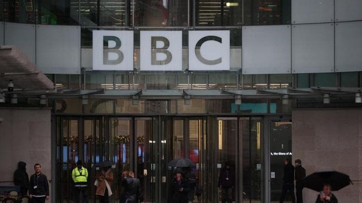 Trump porta la Bbc in tribunale: “Alterato un mio discorso, paghino 10 miliardi”