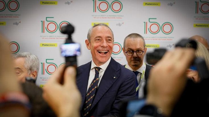 Fare il passaporto alle Poste: si allarga la rete di sportelli. Documenti e costi per la domanda