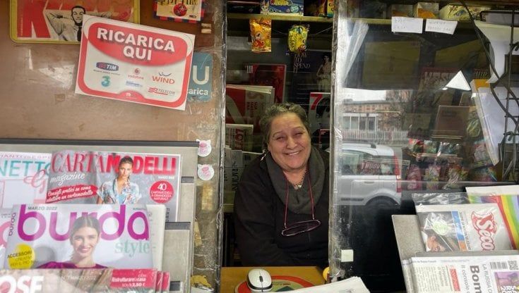 Un quartiere senza giornali: a Falchera chiude anche l’ultima edicola