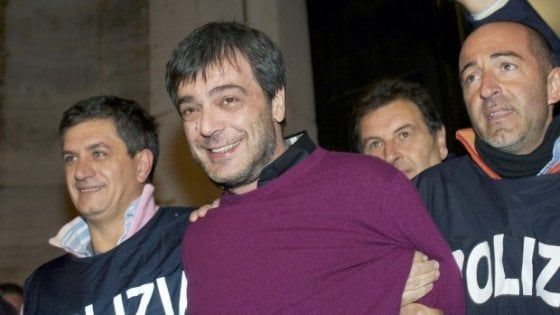 Camorra: sigilli alla villa del boss Iovine, usata per latitanza