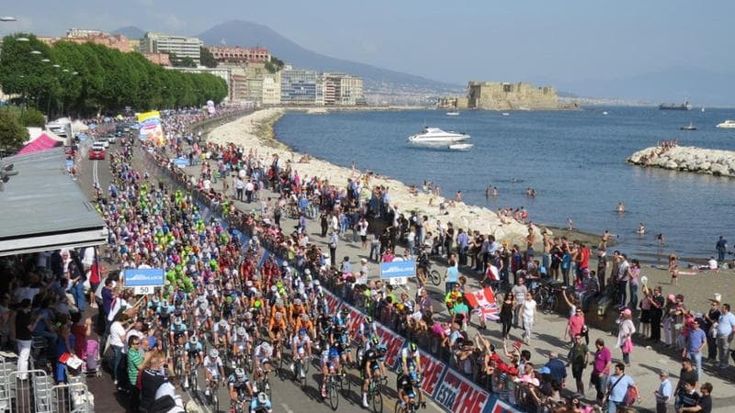 Giro di Campania domenica 20 settembre: svelato il percorso dalla Reggia di Caserta al Plebiscito